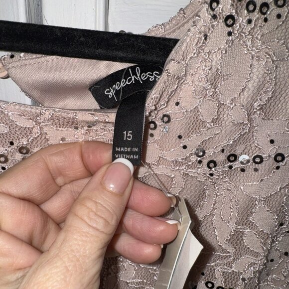 New $69 Speechless small Sleeveless Dress Classy Fun Wedding - Picture 4 of 8